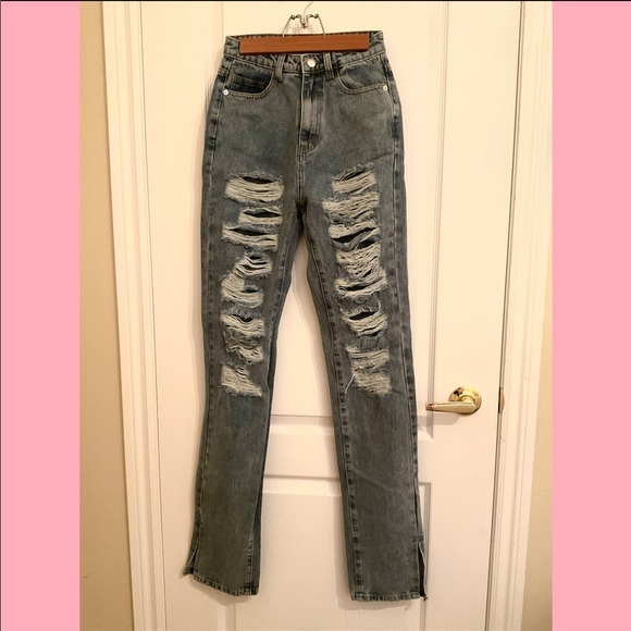Pretty Little Thing - Tall Mid Blue Full Distressed Split Hem Denim Jean - Picture 4 of 4